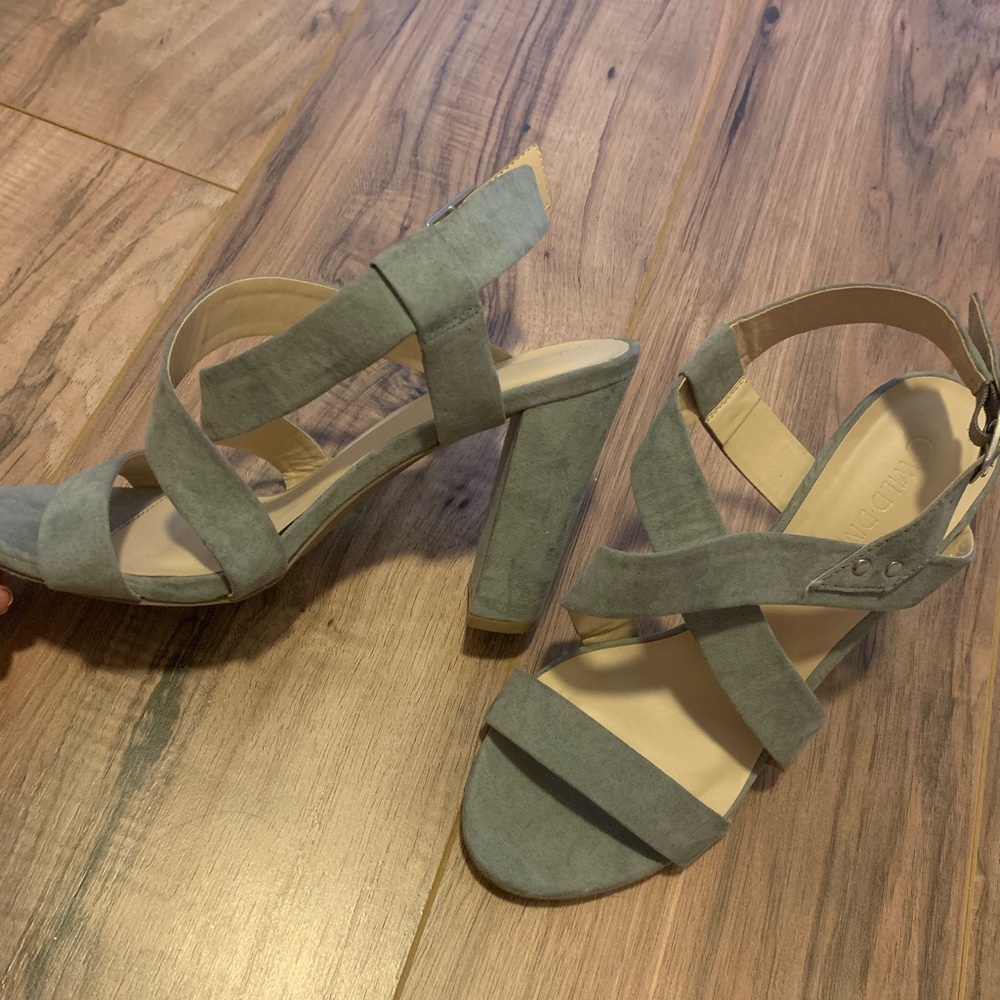 Gray Suede heels